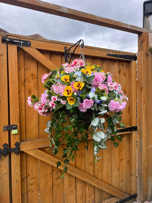 Roxanne Hanging Basket