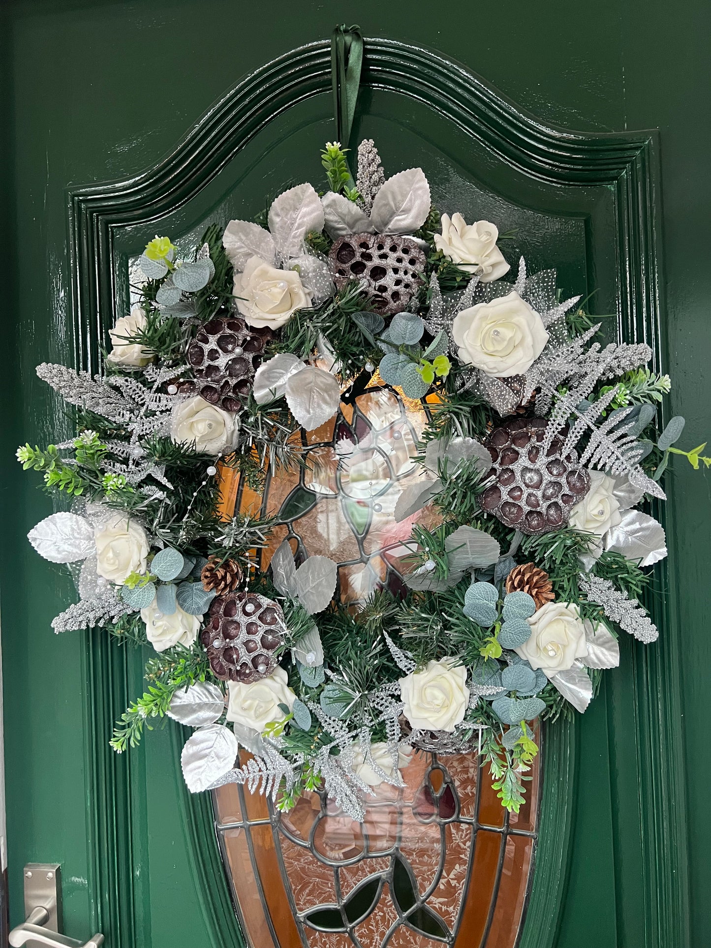 Frosty Christmas Door Wreath